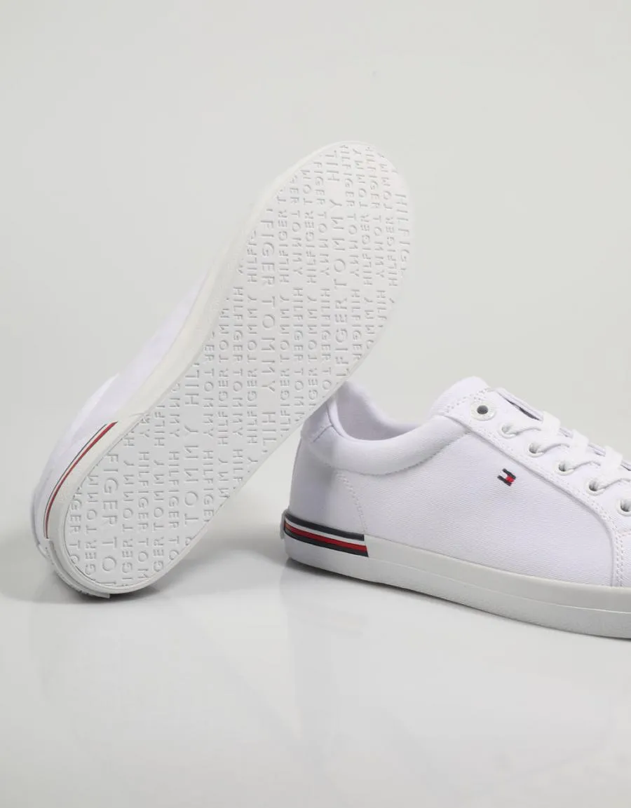  baskets TOMMY HILFIGER Essential en Blanc 81451