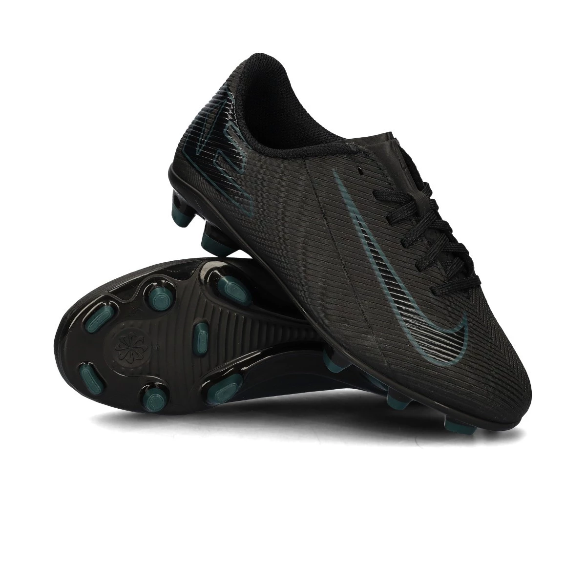 Bota Nike Mercurial Vapor 16 Club FG/MG Niño