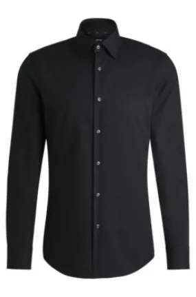 Camisa slim fit en popelín de algodón elástico de planchado fácil