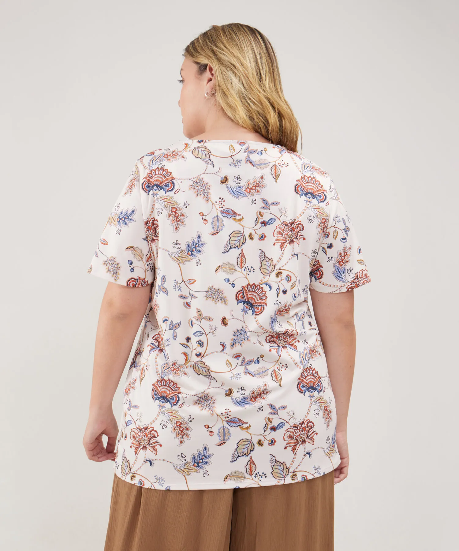 Camiseta Estampado Floral-