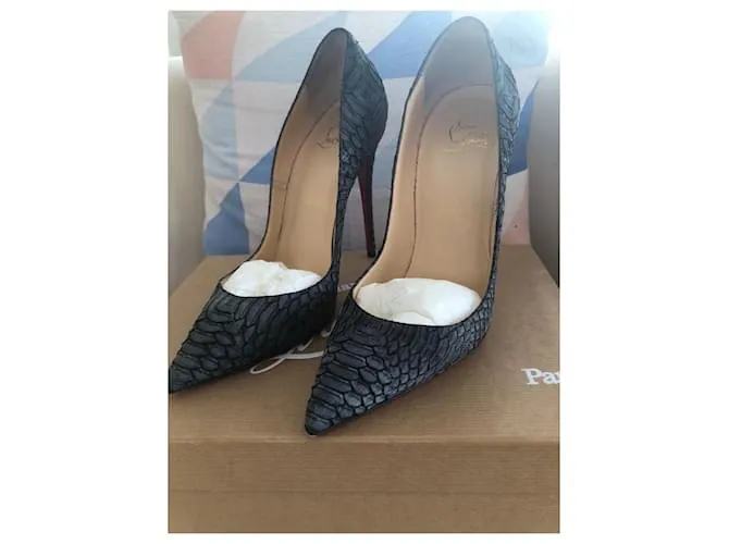 Christian Louboutin So Kate Watersnake nubuck geométrico claro negro 120 MM Gris antracita 