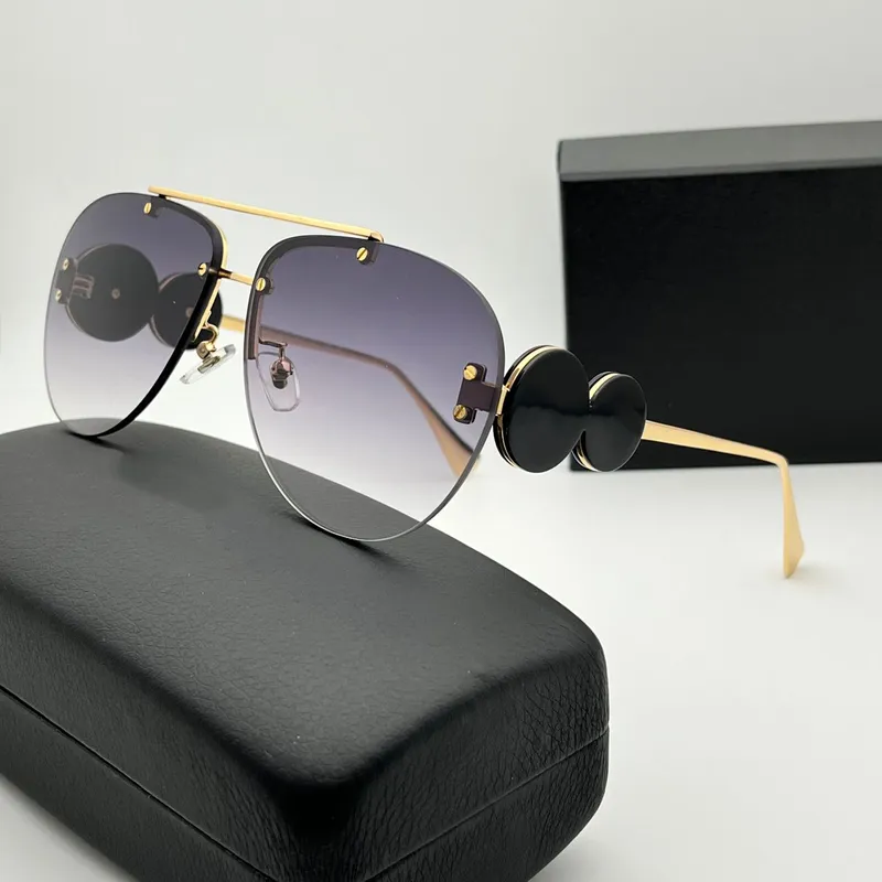 Gafas de sol para hombres Mujeres Diseñadores 2250 Estilo Anti-ultravioleta Placa de gafas retro Caja ovalada