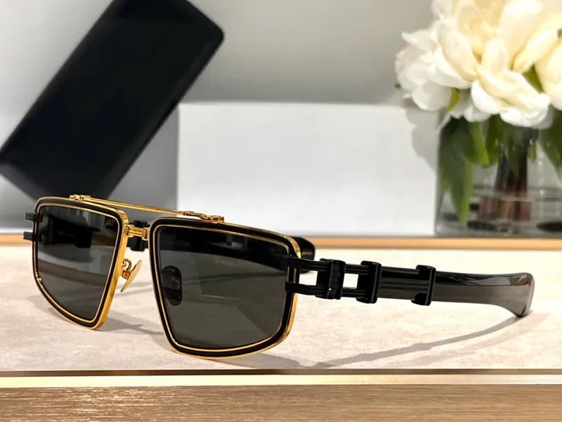 Gafas de sol para hombres y mujeres Verano 139 Diseñadores Estilo Placa retro anti-ultravioleta Marco completo Caja aleatoria