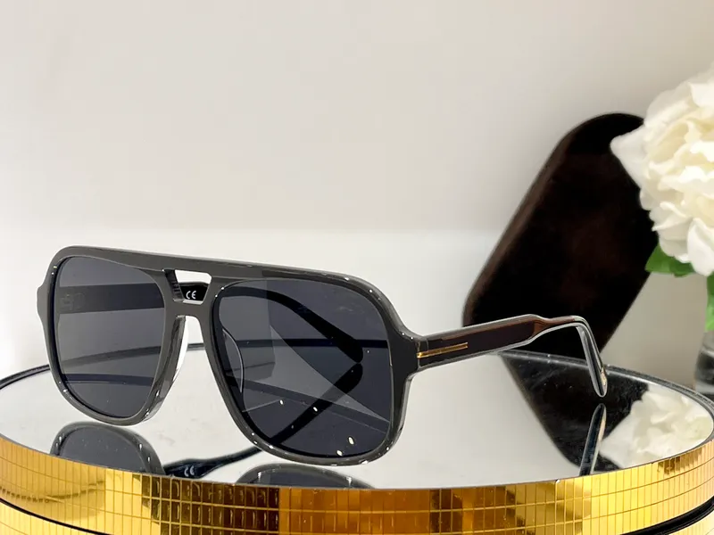 Gafas de sol para hombres y mujeres Verano 884 Diseñadores Estilo Anti-Ultravioleta Retro Placa Gafas de montura completa Caja a