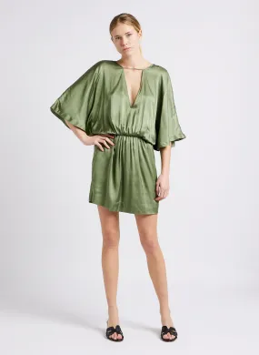 GUILA - Vestido corto satinado con espalda descubierta en verde