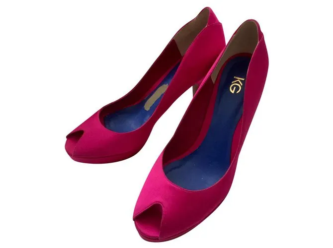 Kurt Geiger Peeptoes de raso rosa Fucsia 