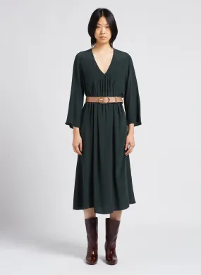 LAVINIA - Vestido midi vaporoso con cuello de pico en verde