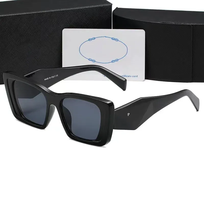 Lunettes de soleil pour femme Lunettes de créateur Rétro Mode Hommes Conduite en plein air Protection UV Petit cadre Logo Jambe 