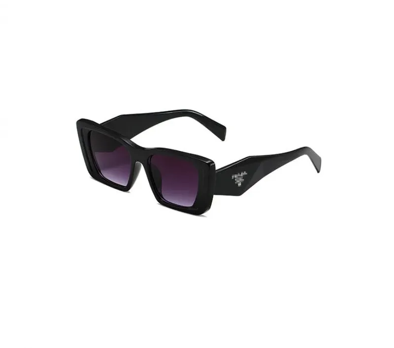 Lunettes de soleil pour femme Lunettes de créateur Rétro Mode Hommes Conduite en plein air Protection UV Petit cadre Logo Jambe 