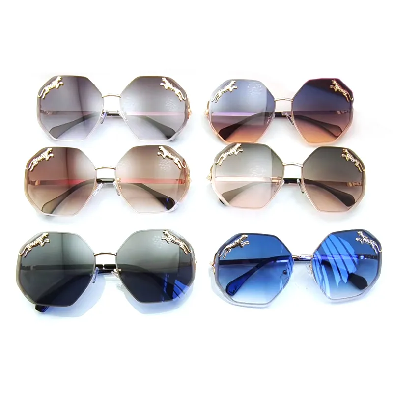 Moda Dezi Gafas de sol Marcos hexagonales redondos Mujer Hombre Diseñador Gafas de sol Pantera Anteojos Marco Leopardo Cabeza Ga