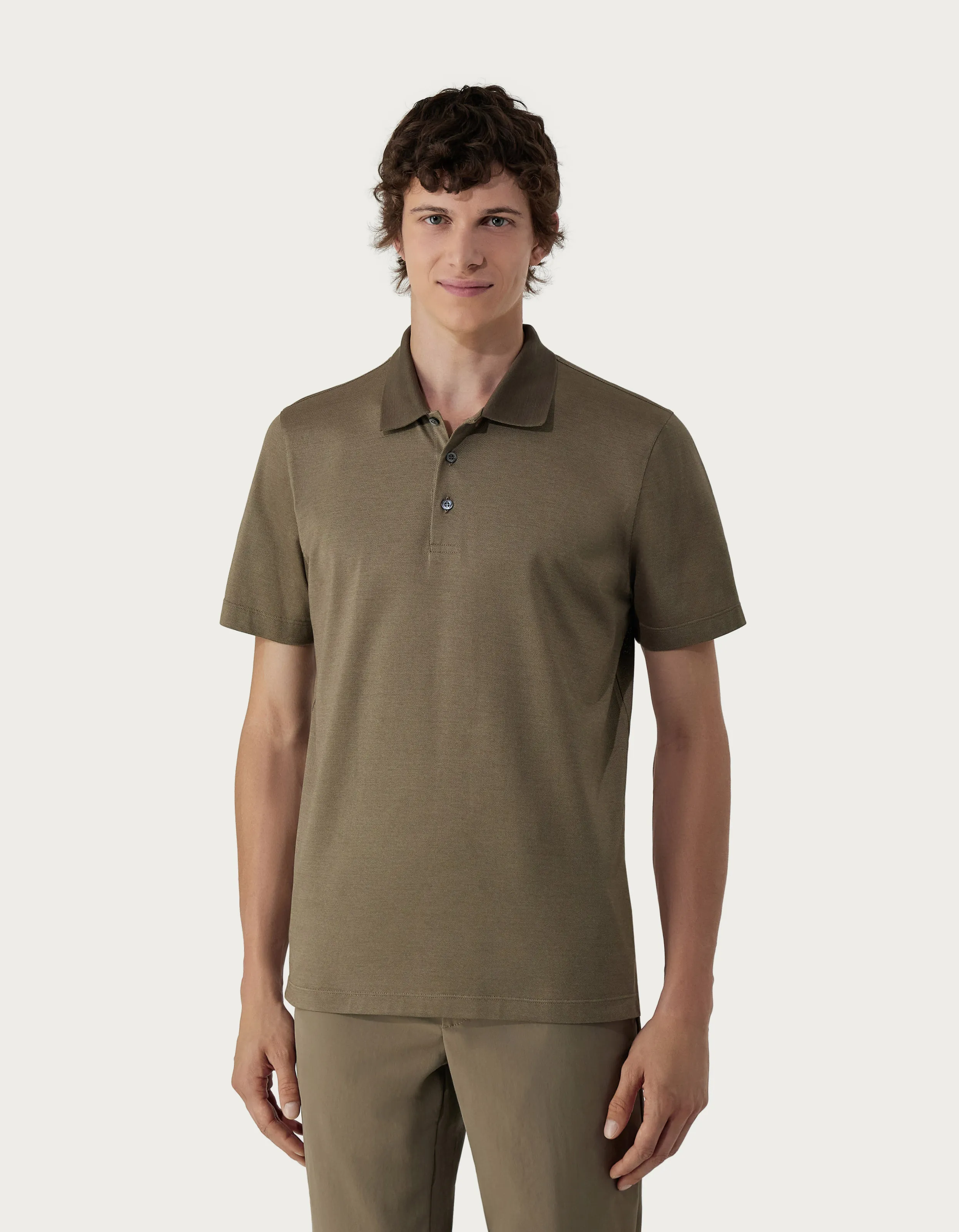 Polo de piqué de algodón oxford marrón y beige 