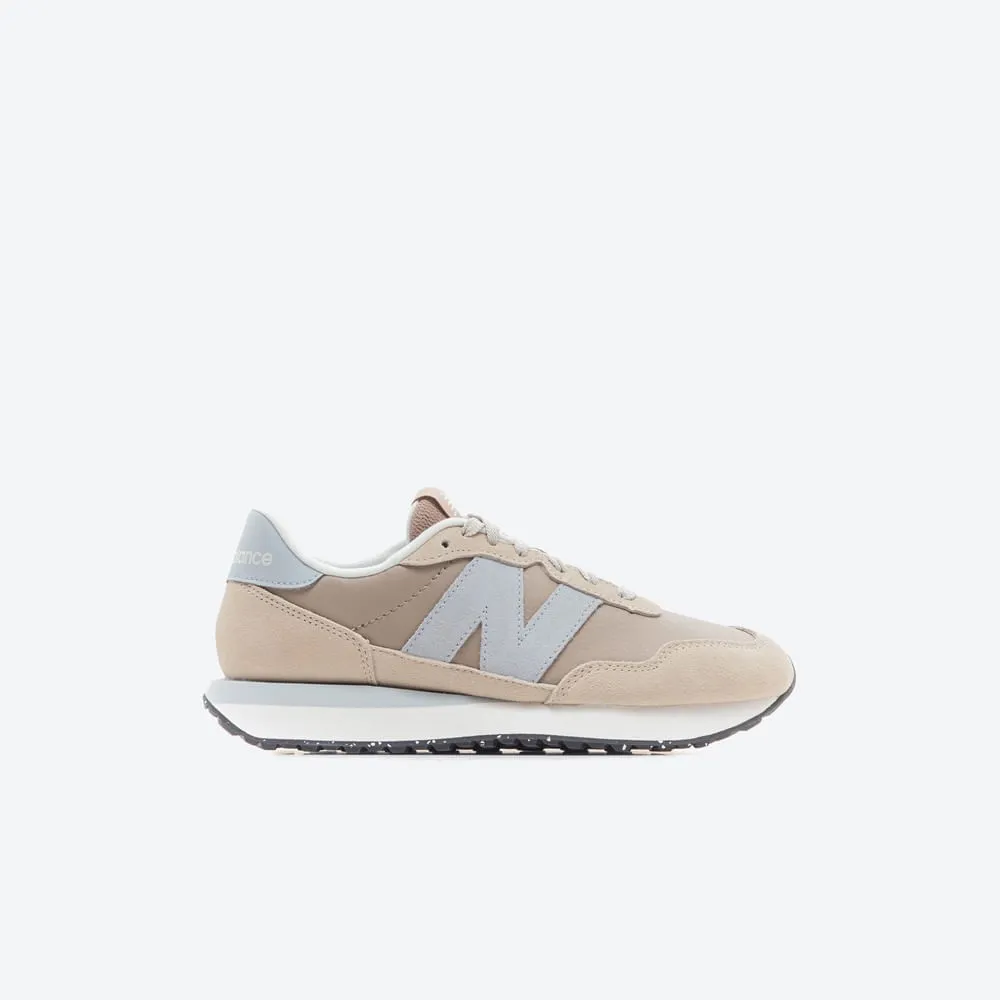 Tenis Casuales Mujer New Balance TD37 Beige