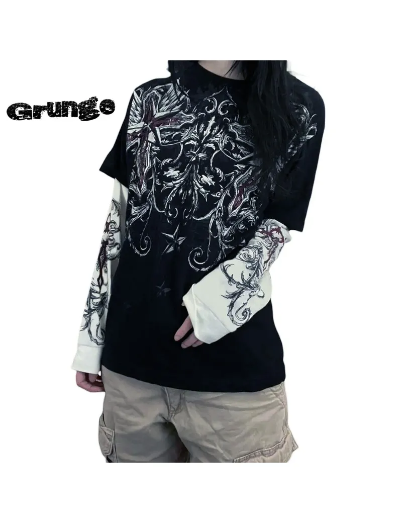 Women's retro grunge style t-shirt with printed pattern