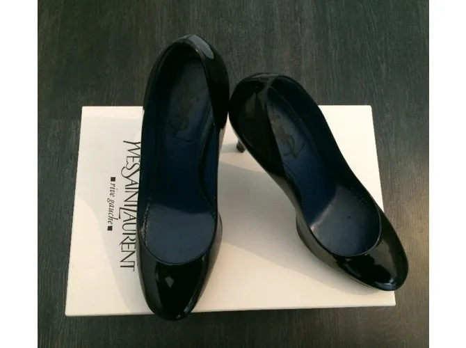 Yves Saint Laurent Nicole Negro 